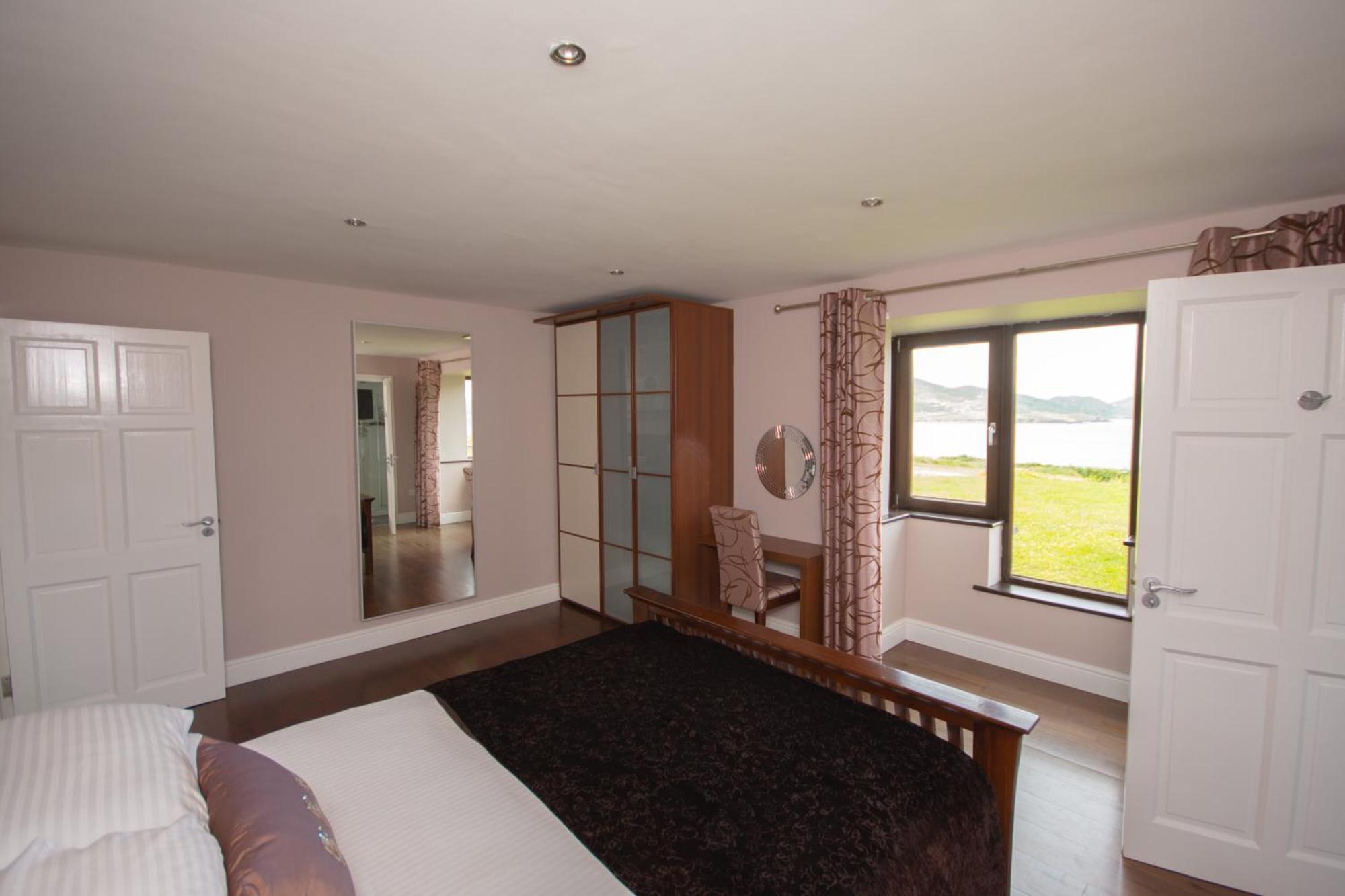 Fuchsia Lodge - New Luxury 5* Beachside Lodge With Sauna - 4 Beds Ensuite - Spectacular Location Waterville Dış mekan fotoğraf